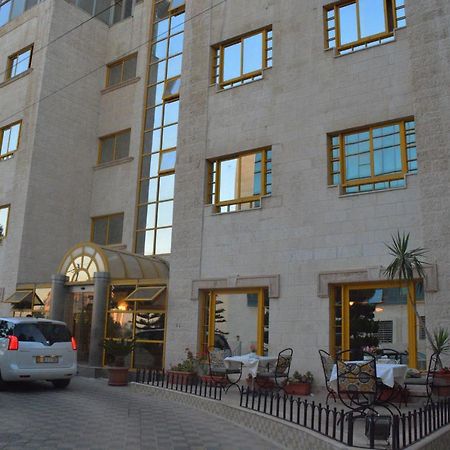 Capri Hotel Suites Αμμάν Εξωτερικό φωτογραφία