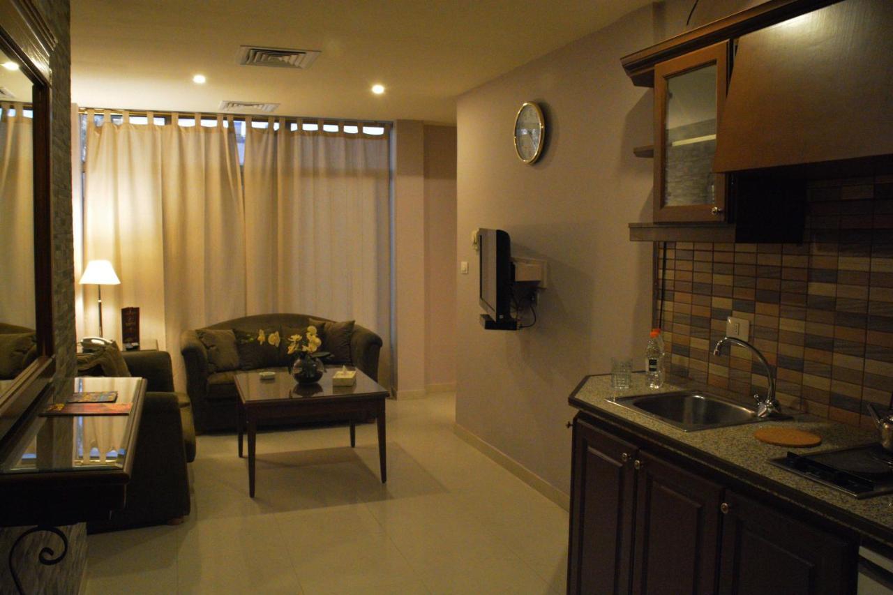 Capri Hotel Suites Αμμάν Εξωτερικό φωτογραφία