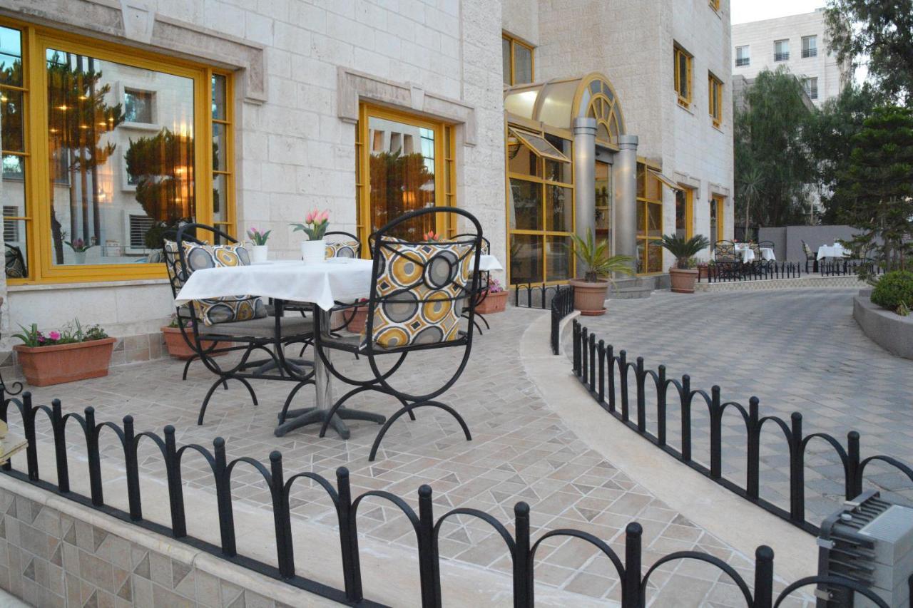 Capri Hotel Suites Αμμάν Εξωτερικό φωτογραφία
