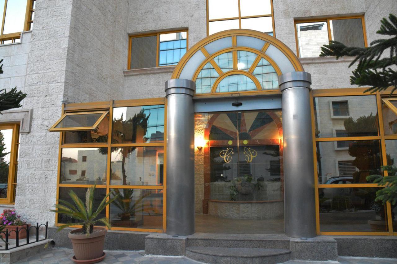 Capri Hotel Suites Αμμάν Εξωτερικό φωτογραφία
